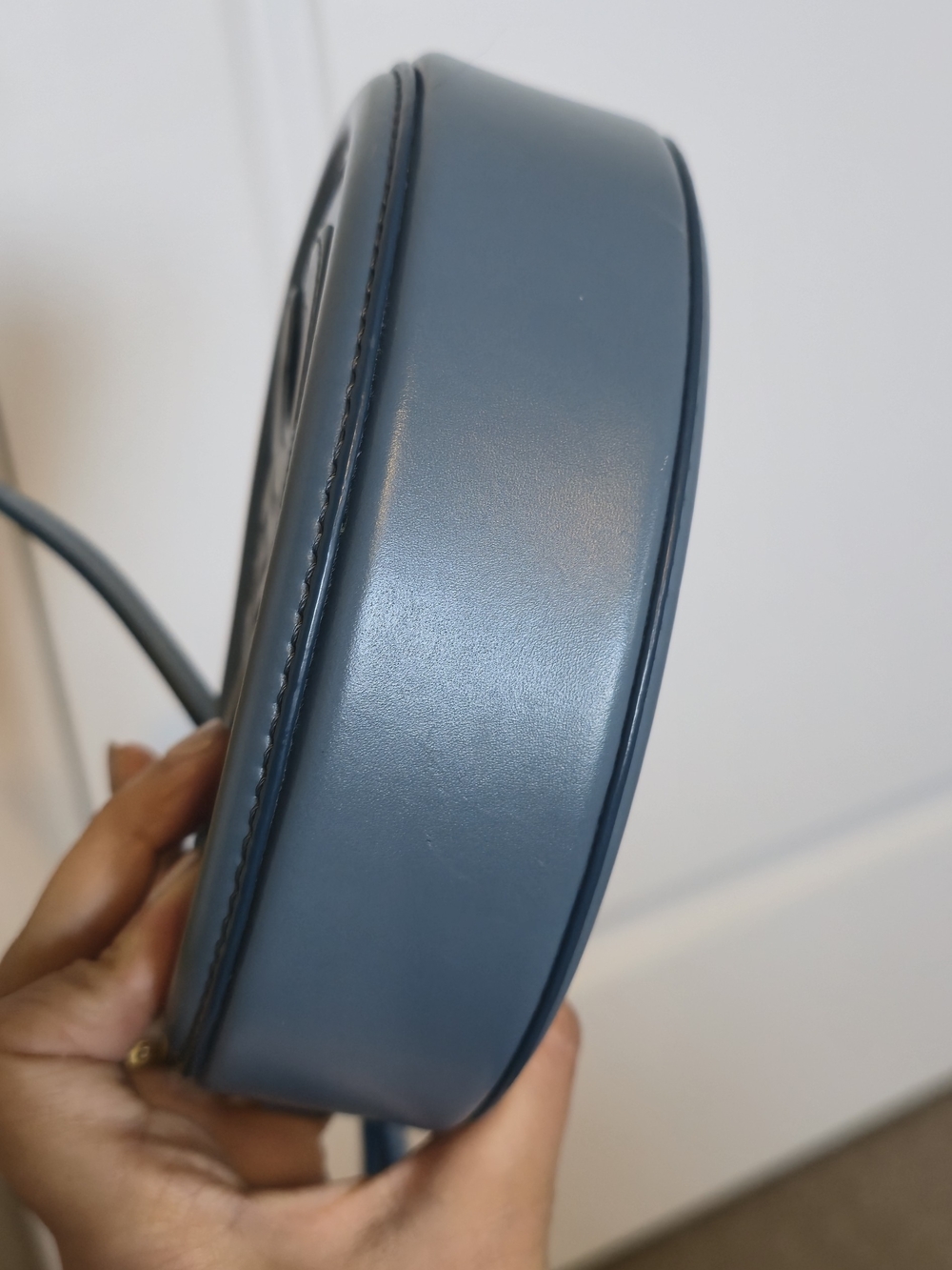Celine Blue Triomphe Oval Leather Crossbody Bag - Picture 2 of 11